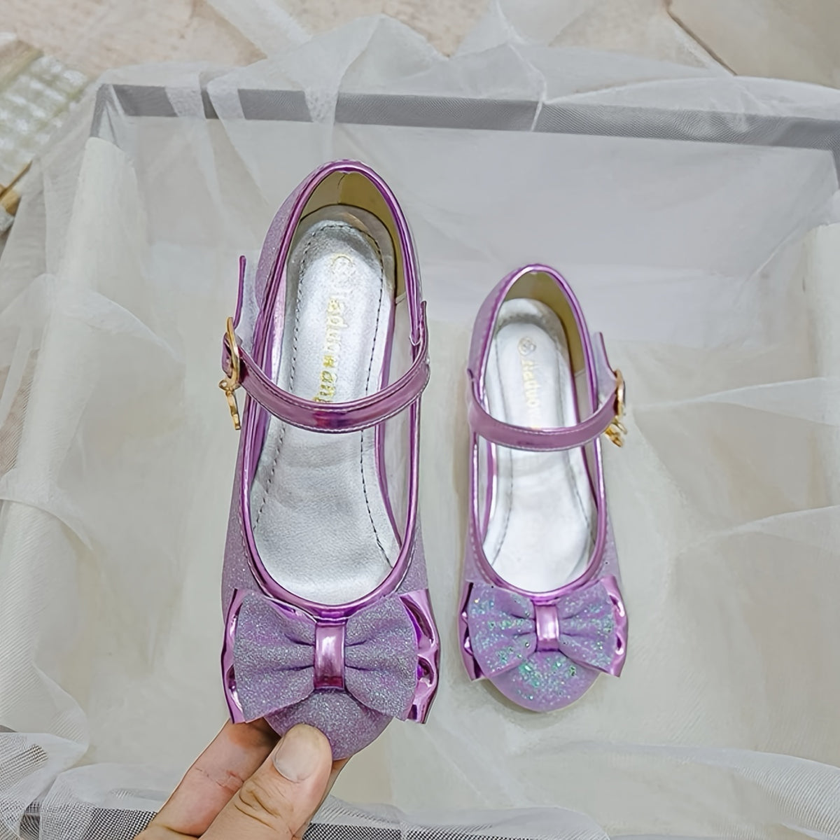 Girls Low Heel Mary Jane Shoes with Bow and Flower Details, Round-Toe Cushioned Dress Shoes in Blue or Purple for Toddler to Big Kid Parties and Weddings