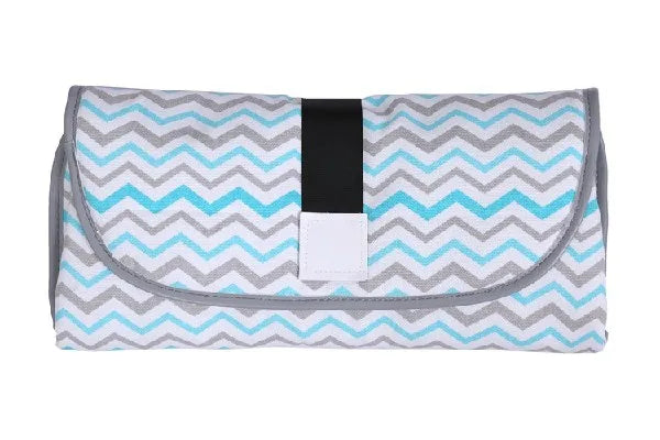 Portable Diaper Changing Mat 64 x 70 cm in Oxford Fabric and Tarpaulin, Waterproof Foldable Baby Change Pad for Diaper Bags and Everyday Outings