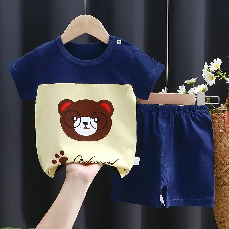 Toddler Cotton Shorts Set with Cartoon Print T-Shirt and Elastic Waist, Two-Piece Casual Baby Outfit in Contrast Colors for Everyday Summer Wear