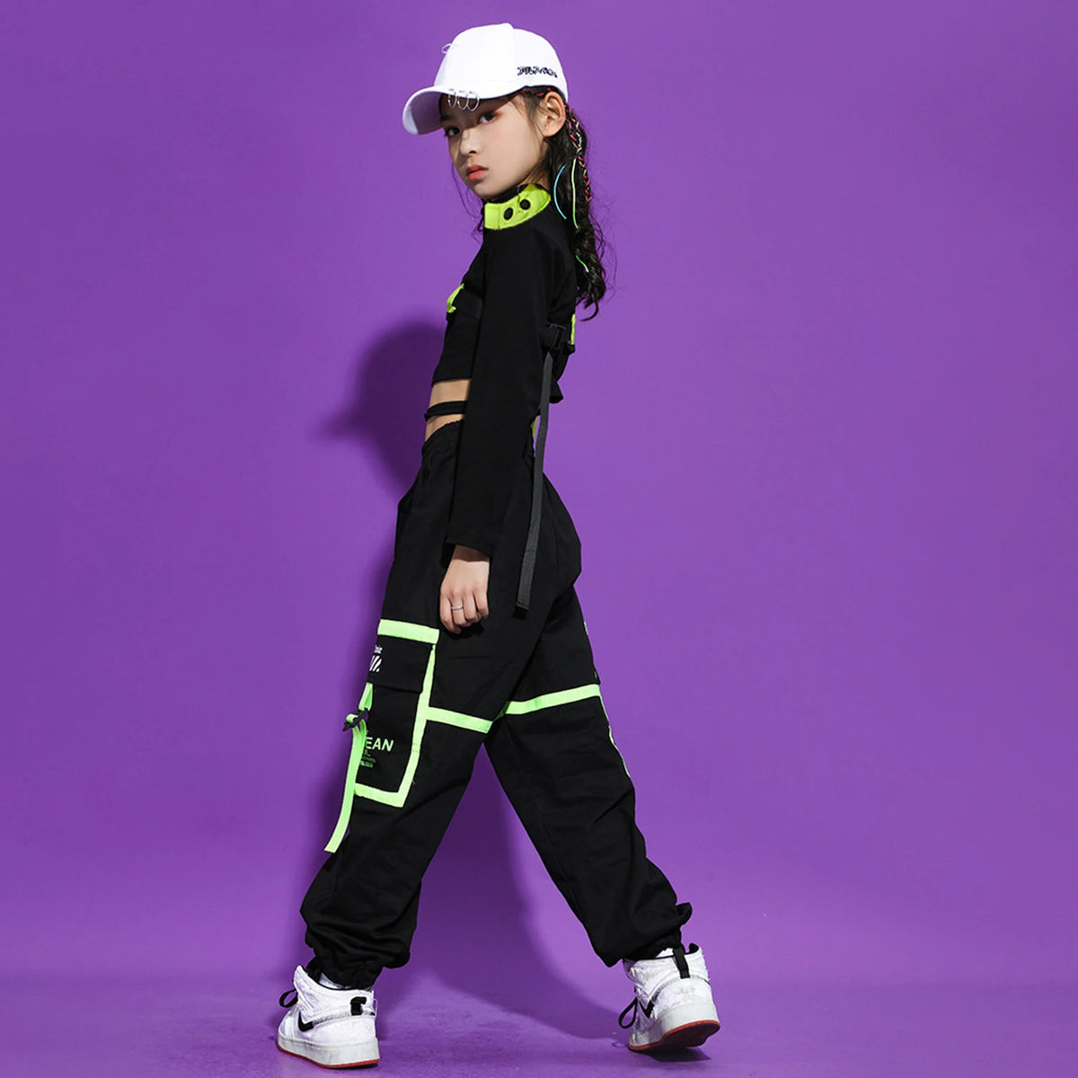 Girls Hip Hop Cargo Pants Dance Set with Crop Top and Decorative Sleeve, Three-Piece Colorblock Stage Outfit for Ages 4–16 by LOLANTA