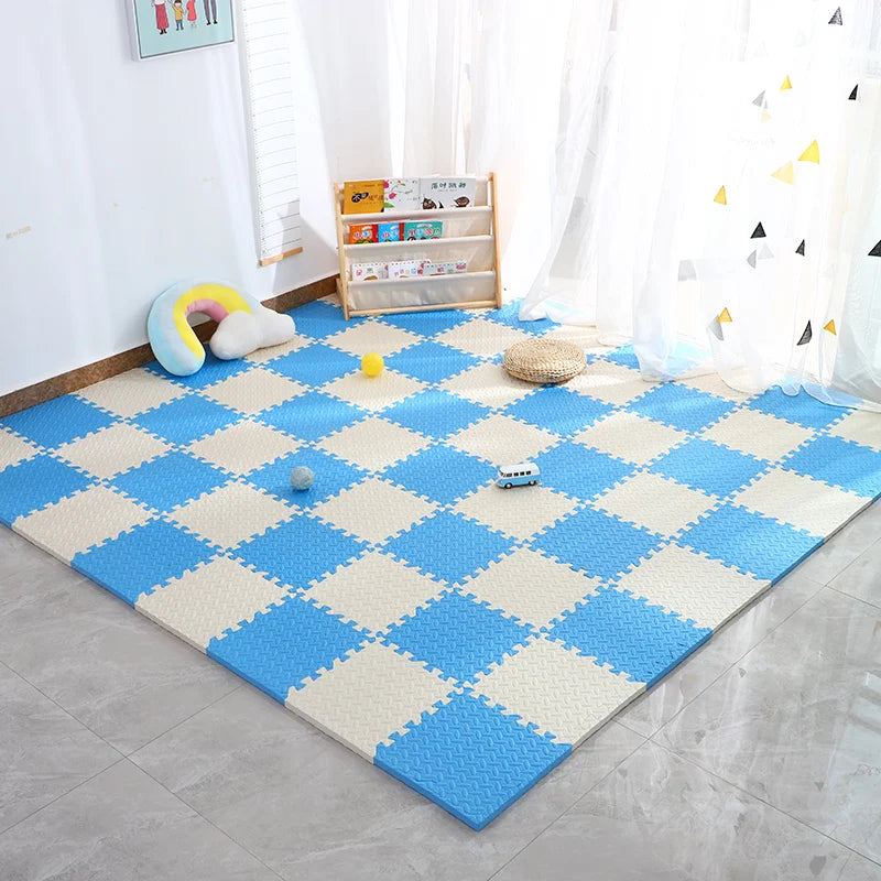Foam Gym Flooring Tiles with Interlocking Puzzle Edges, Textured EVA 30 cm Floor Mats for Home Workouts and Supervised Playroom Activities