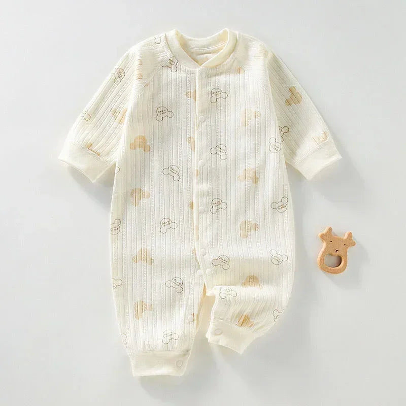 Printed Baby One-Piece Romper with Long Sleeves, Front Opening and Footless Legs, Heart and Animal Style Options for Boys and Girls, Sizes 59-90 cm