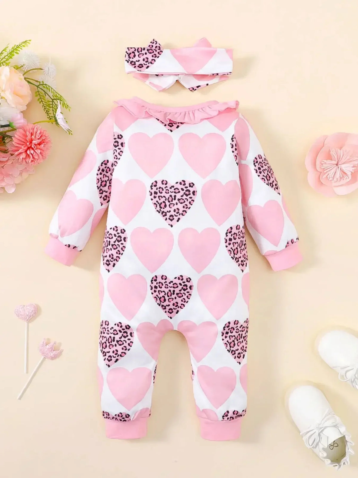 Bear Print Infant Romper with Long Sleeves and Front Fastenings, Contrast Trim and Footless Cuffs for Everyday Baby Outfits, Sizes 1-18 Months