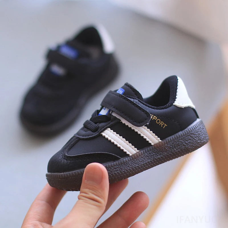 Toddler Twin Stripe Strap Sneakers with Faux PU Uppers and Lace Details, Black, Beige or Green Casual Shoes for Boys and Girls, 11.8-16 cm Inner Lengths
