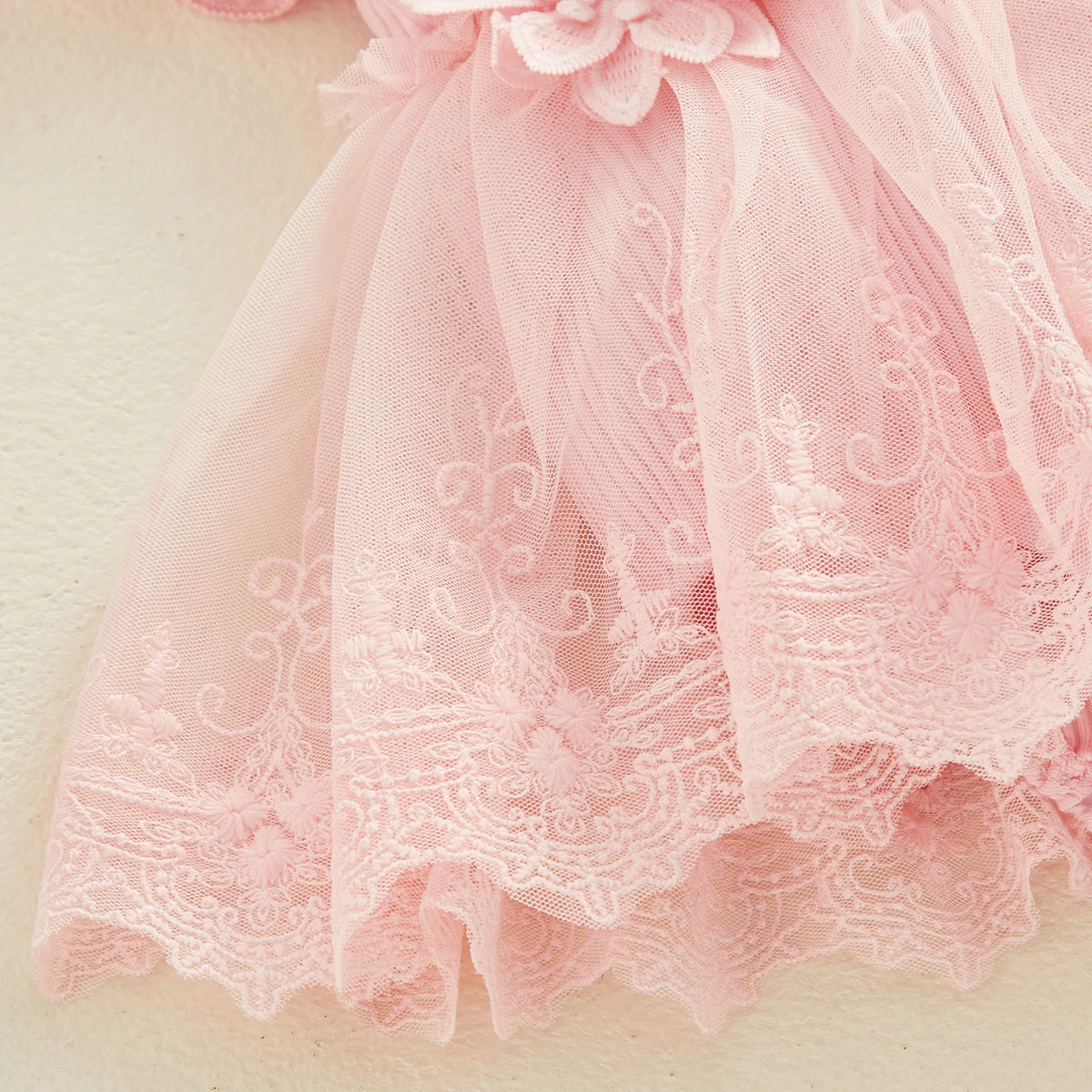 Flower Applique Baby Girl Romper Dress with Headband, Lace Mesh Skirt and Waist Bow, Cotton Blend Summer Occasion Outfit for 0-18 Months