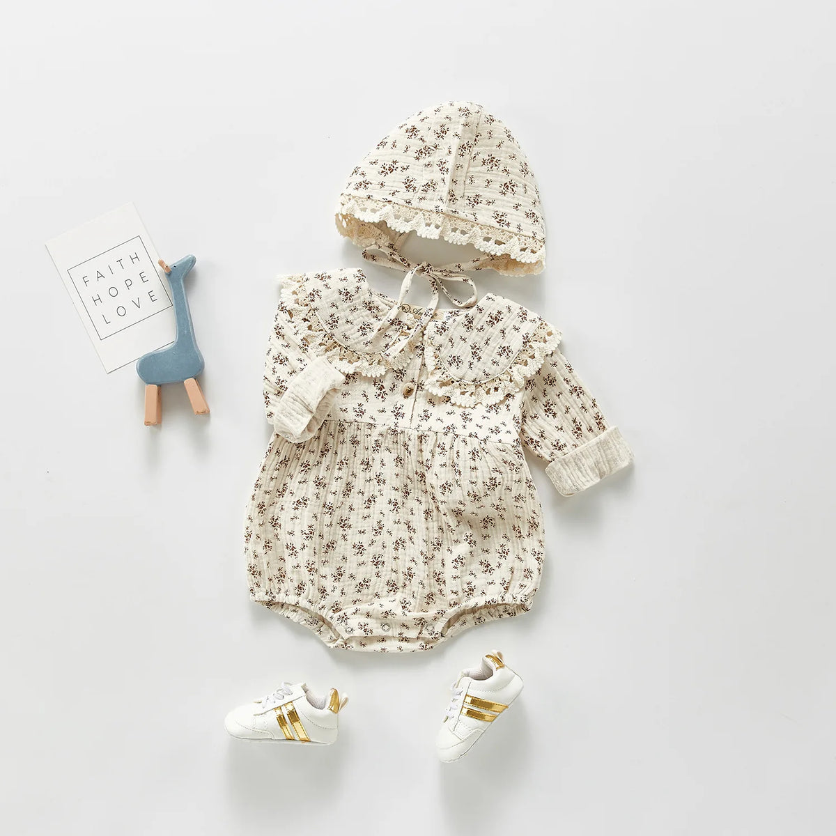 Baby Girl Floral Romper and Bonnet Set, Long Sleeve One-Piece Outfit with Decorative Collar and Snap Bottom for Infant Photos and Fall Outings
