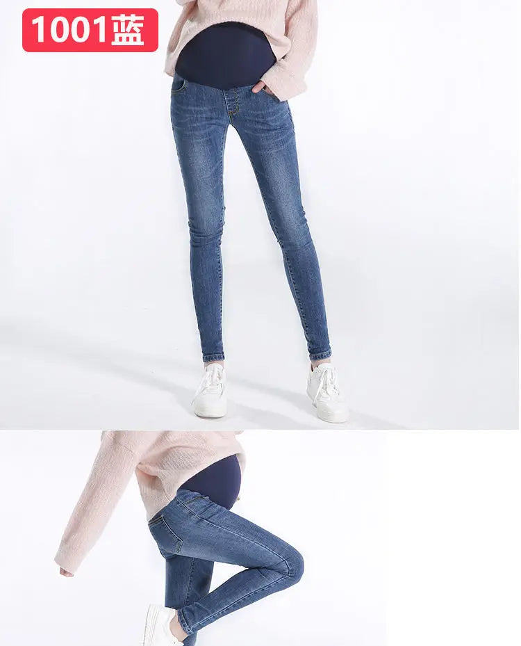 Maternity Denim Jeans with Over-Belly Panel, Blue Pregnancy Pants with Frayed Hem Styling, M-2XL Options for Everyday Casual Outfits
