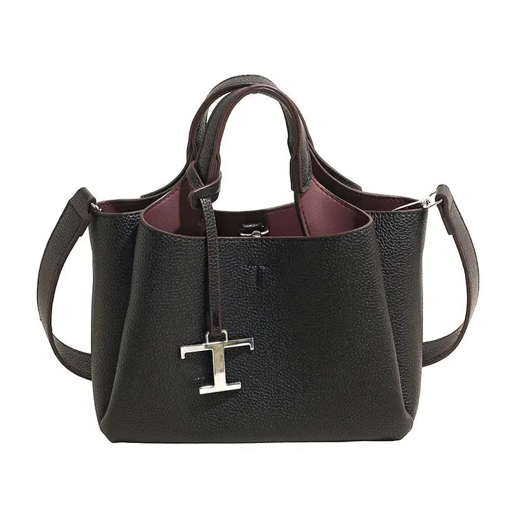 Diaper Tote Bag with Leather-Look Finish, Top Handles and Long Shoulder Strap, Vintage-Style Baby Essentials Handbag for Moms and Everyday Outings