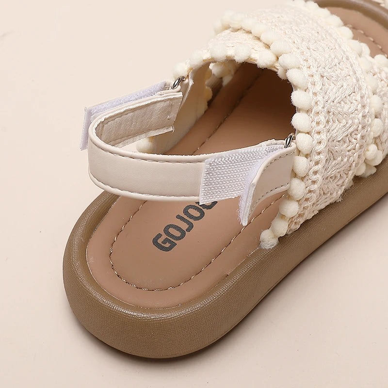 Girls Cross Strap Sandals with Textured Trim and Open Toe Design, Brown or Beige Retro Summer Shoes for Casual Outfits and Vacation Photos