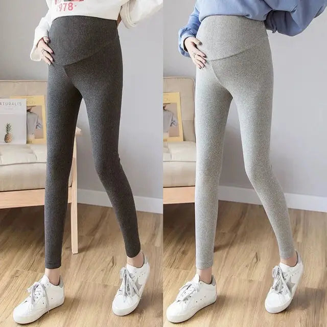 Maternity Denim Jeans with Over-Belly Panel, Blue Pregnancy Pants with Frayed Hem Styling, M-2XL Options for Everyday Casual Outfits