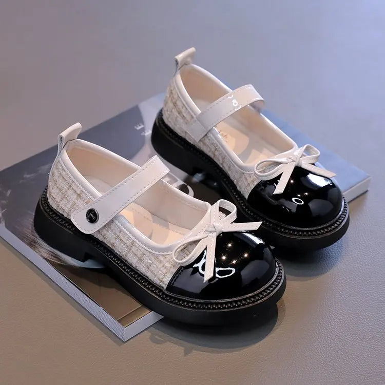 Girls Patchwork Mary Jane Shoes with Bow Detail, Glossy Round Toe and Textured Panels in Black or Beige for Spring Fall Dressy Outfits