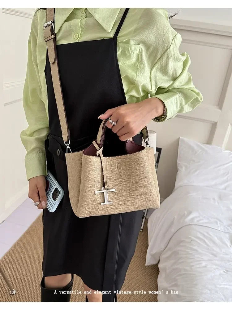 Diaper Tote Bag with Leather-Look Finish, Top Handles and Long Shoulder Strap, Vintage-Style Baby Essentials Handbag for Moms and Everyday Outings