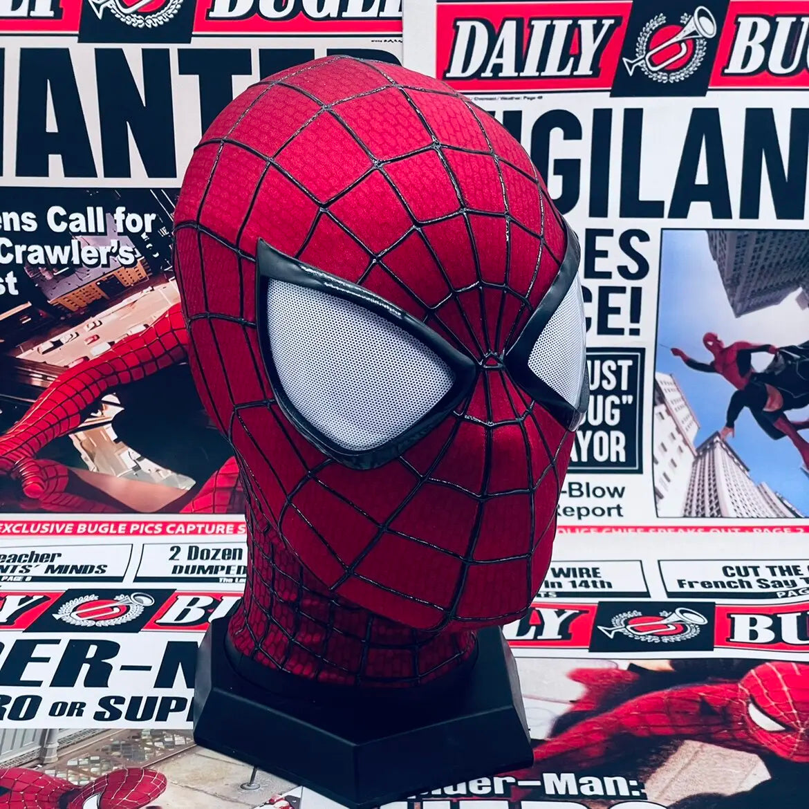 Spider-Man Cosplay Mask, Handmade Garfield-Version Inspired Collectible for Costume Photos, Halloween Events and Superhero Fan Birthday Gifts