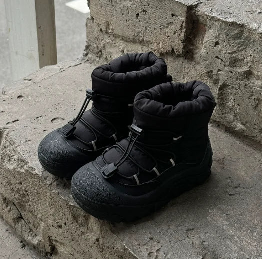 Kids Snow Boots with Toggle Laces, Warm Fur Lining and Rubber Soles for Boys and Girls, Winter Outdoor Shoes in EU Sizes 26-37