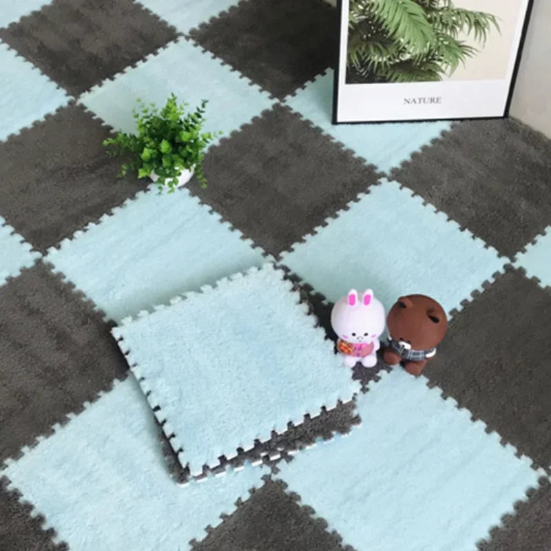 Plush Interlocking Foam Floor Mat with 30 cm Velvet-Topped EVA Tiles, 10 or 20 Pieces for Kids Rooms, Nursery Corners and Indoor Play Areas