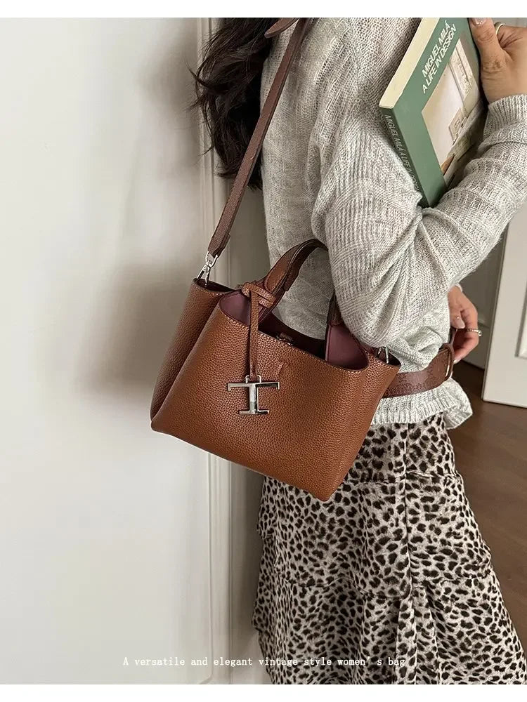Diaper Tote Bag with Leather-Look Finish, Top Handles and Long Shoulder Strap, Vintage-Style Baby Essentials Handbag for Moms and Everyday Outings