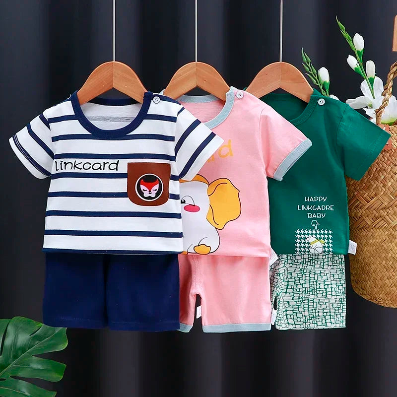 Toddler Cotton Shorts Set with Cartoon Print T-Shirt and Elastic Waist, Two-Piece Casual Baby Outfit in Contrast Colors for Everyday Summer Wear