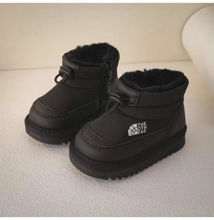 Plush-Lined Kids Snow Boots with Side Zippers and Chunky Platform Soles, Boys and Girls Winter Ankle Boots in Pink, Black and Ivory