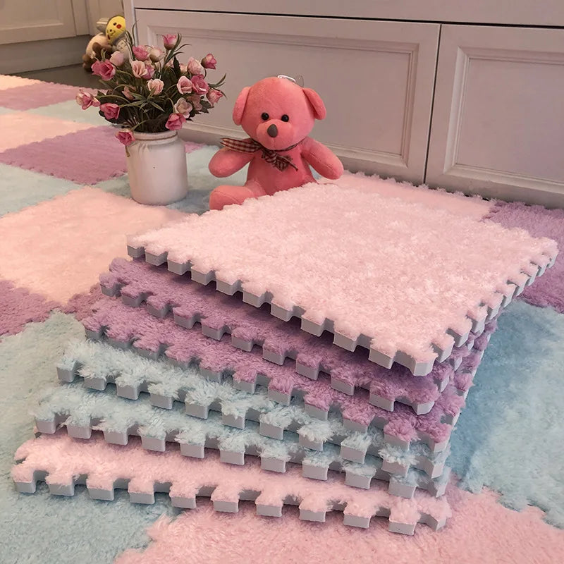 Interlocking Carpet Floor Tiles, Plush 30 cm EVA Foam Puzzle Squares with 1 cm Cushioning for Nursery Corners and Kids Indoor Playrooms