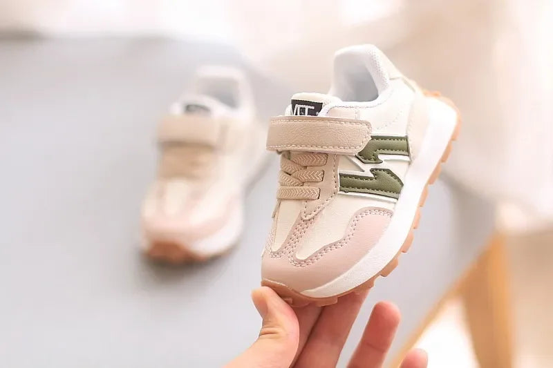 Toddler Hook and Loop Sneakers with Contrast Panels, Lightweight Breathable Soft-Sole Sports Shoes in Grey, Beige or Black for Everyday Casual Wear