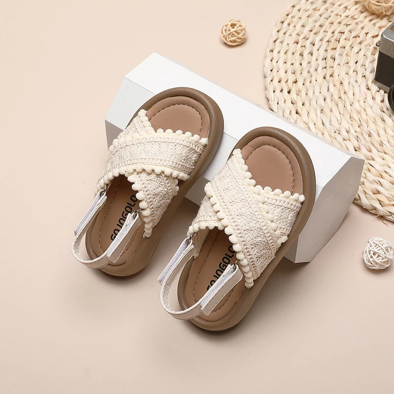 Girls Cross Strap Sandals with Textured Trim and Open Toe Design, Brown or Beige Retro Summer Shoes for Casual Outfits and Vacation Photos