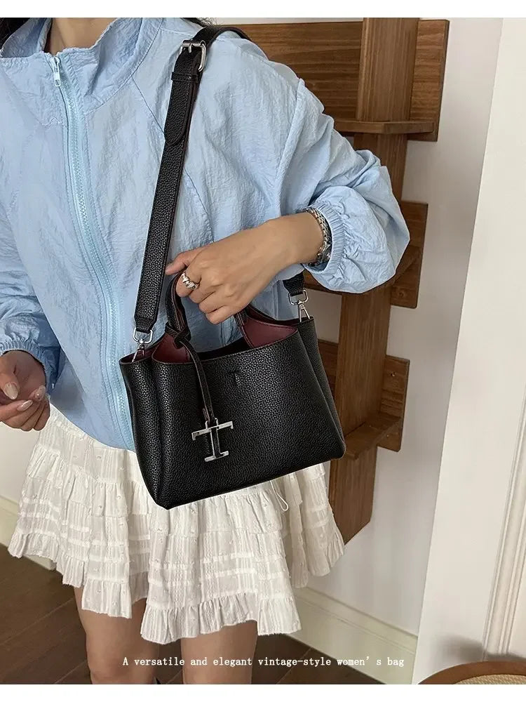 Diaper Tote Bag with Leather-Look Finish, Top Handles and Long Shoulder Strap, Vintage-Style Baby Essentials Handbag for Moms and Everyday Outings
