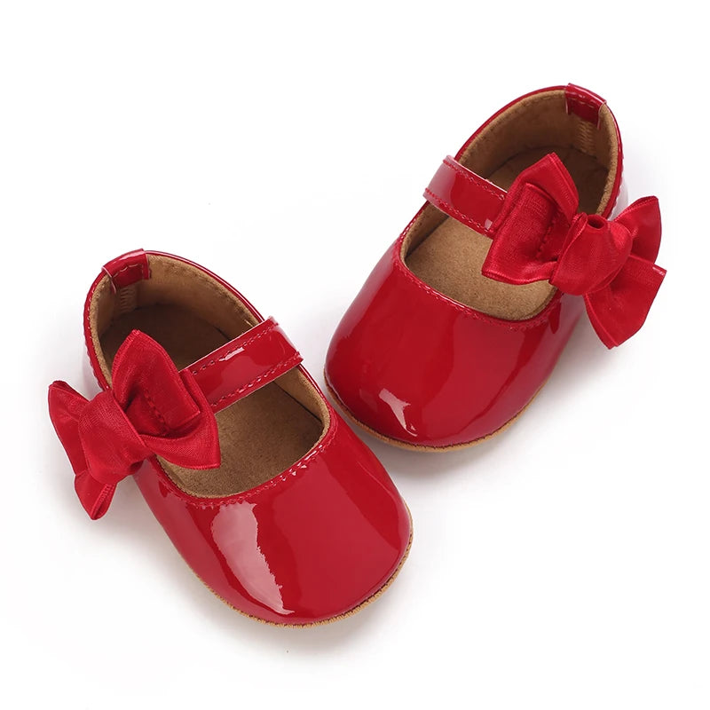 Baby Girl Mary Jane Shoes with Bow Detail and Glossy Finish, Round-Toe Infant Dress Flats for Spring Outfits, Parties and Photos, 0-18 Months