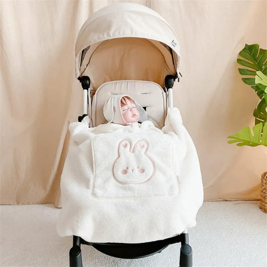 Fleece Baby Carrier Blanket with Animal Hood and 4 Snap Fasteners, Warm Stroller Cover for Supervised Winter Outings, 80 x 85 cm