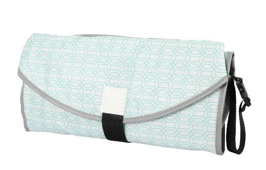 Portable Diaper Changing Mat 64 x 70 cm in Oxford Fabric and Tarpaulin, Waterproof Foldable Baby Change Pad for Diaper Bags and Everyday Outings