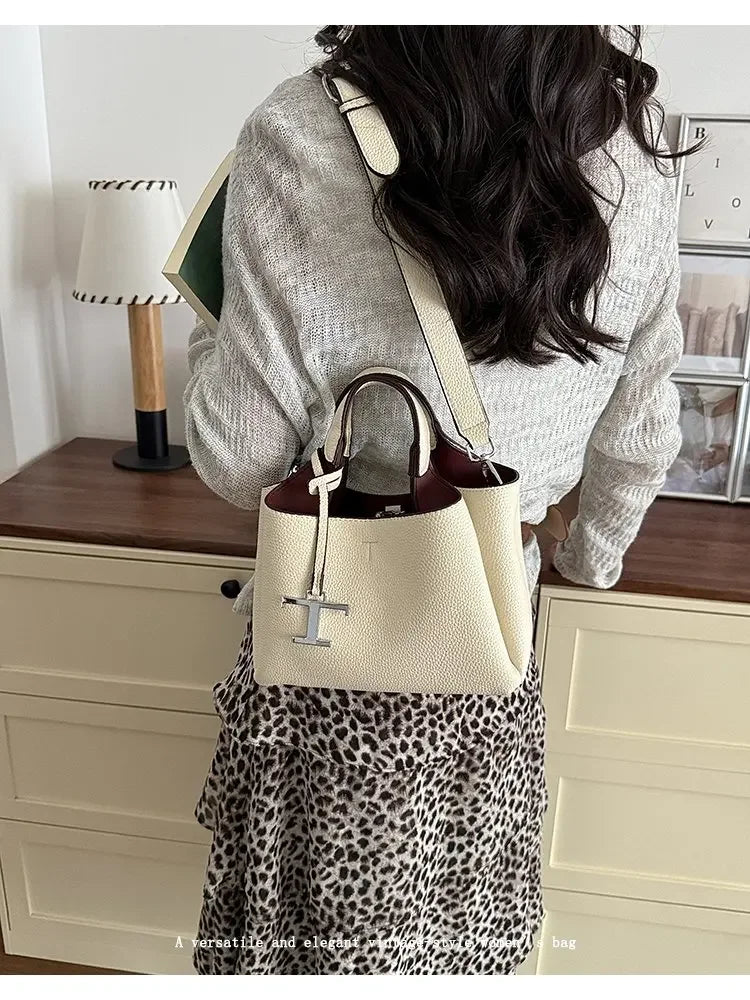 Diaper Tote Bag with Leather-Look Finish, Top Handles and Long Shoulder Strap, Vintage-Style Baby Essentials Handbag for Moms and Everyday Outings