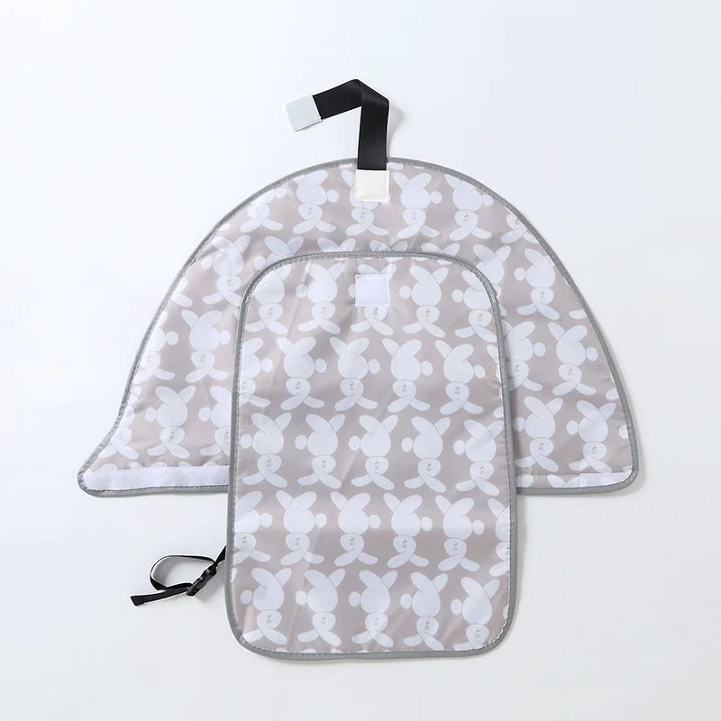 Portable Diaper Changing Mat 64 x 70 cm in Oxford Fabric and Tarpaulin, Waterproof Foldable Baby Change Pad for Diaper Bags and Everyday Outings