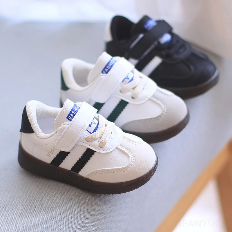 Toddler Twin Stripe Strap Sneakers with Faux PU Uppers and Lace Details, Black, Beige or Green Casual Shoes for Boys and Girls, 11.8-16 cm Inner Lengths