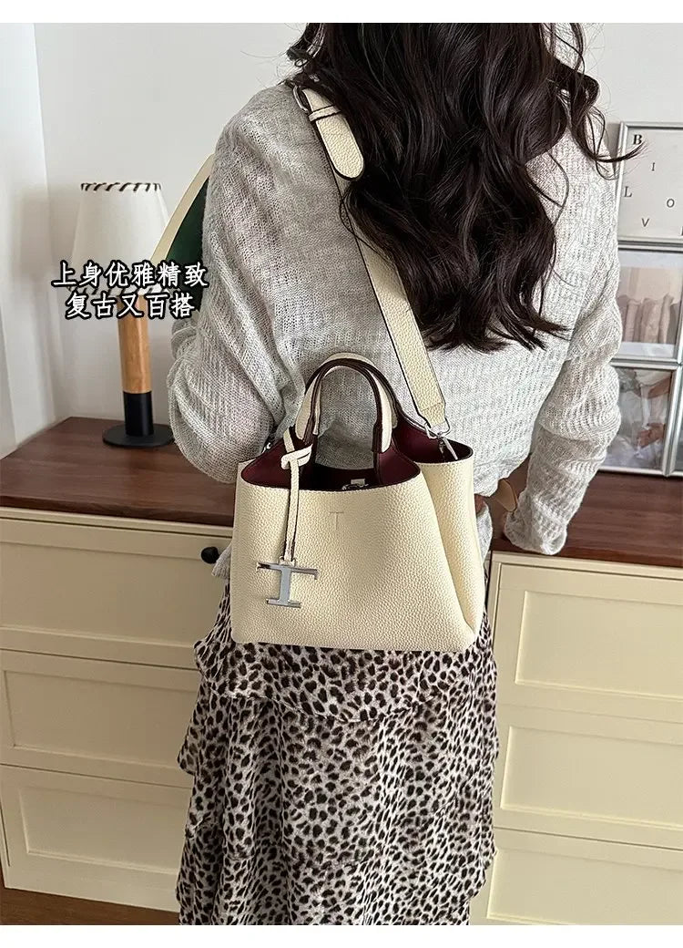 Diaper Tote Bag with Leather-Look Finish, Top Handles and Long Shoulder Strap, Vintage-Style Baby Essentials Handbag for Moms and Everyday Outings