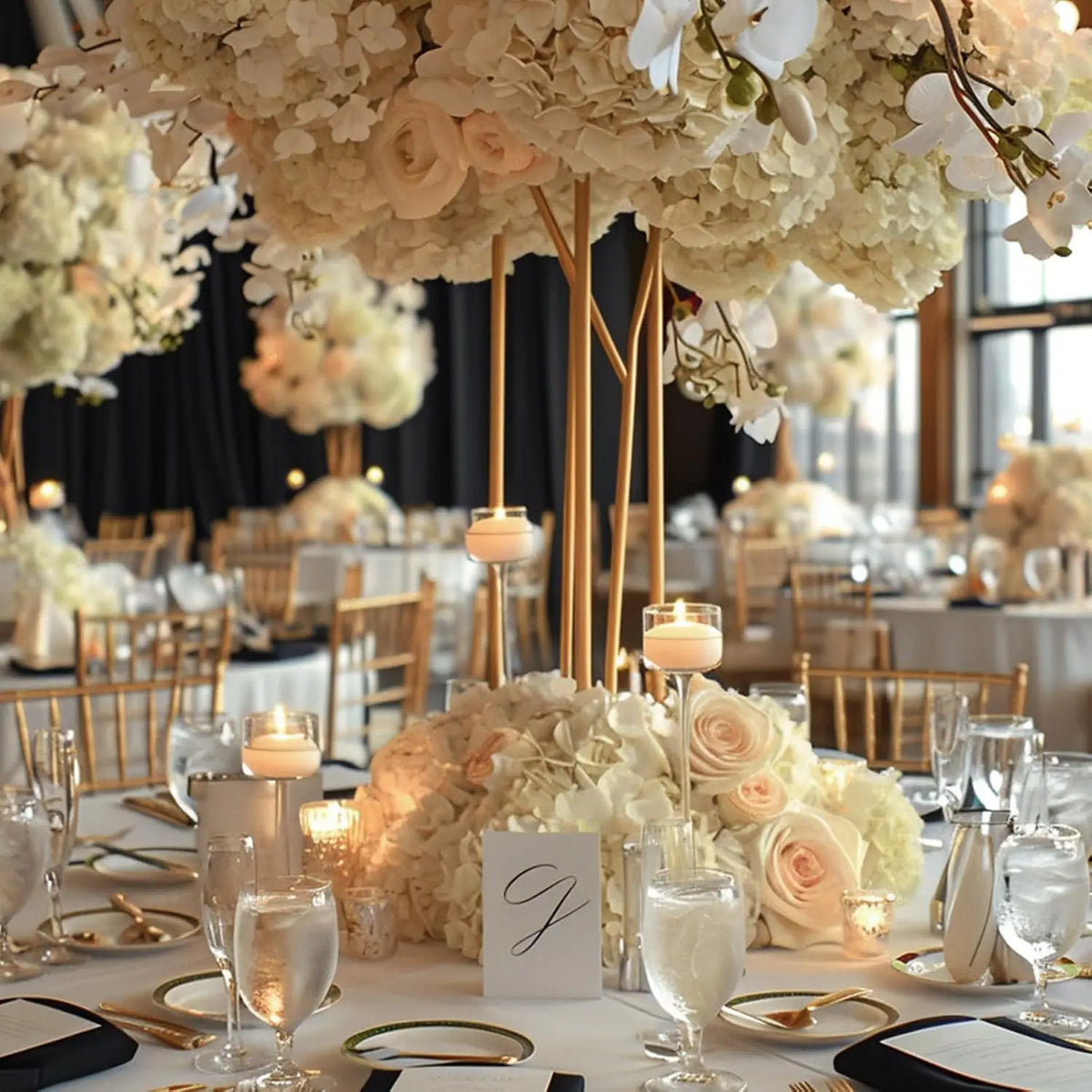 Silk Hydrangea Flower Heads, 25-Piece Artificial Flowers with Flexible Stems for DIY Wedding Centerpieces, Baby Shower and Home Party Decor