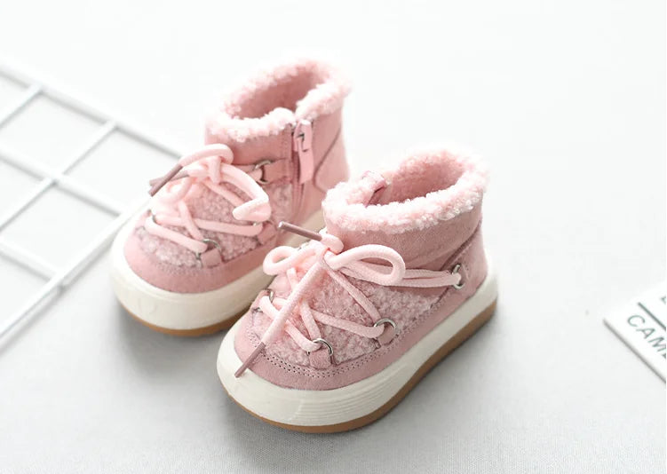 Toddler Plush Panel Lace-Up Boots with Rubber Soles and Cozy Cuffs, Beige, Black or Pink Winter Ankle Shoes for Boys and Girls, 12-15.5 cm Insoles