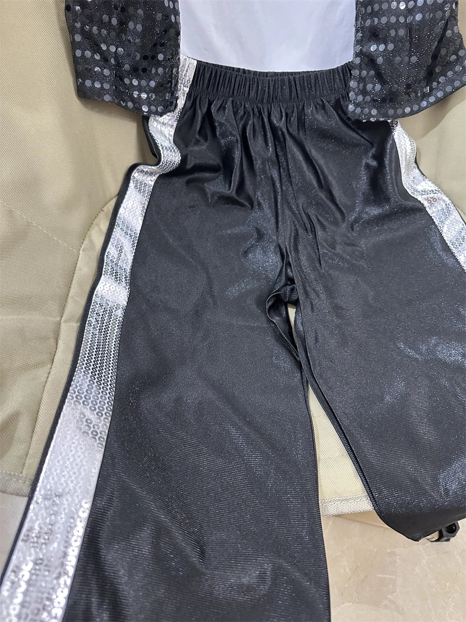 Kids Pop Star Costume with Black Sequin Jacket and Pants Set Options, Retro Dance Performance Outfit for Halloween and Parties, Sizes S-XL