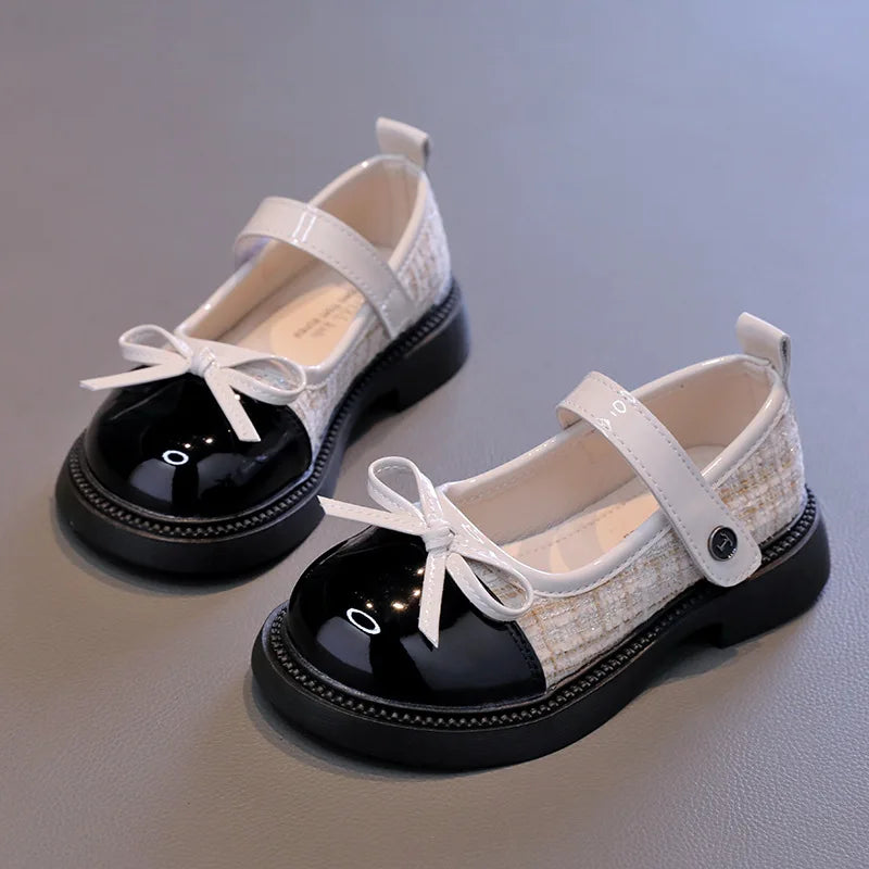 Girls Patchwork Mary Jane Shoes with Bow Detail, Glossy Round Toe and Textured Panels in Black or Beige for Spring Fall Dressy Outfits