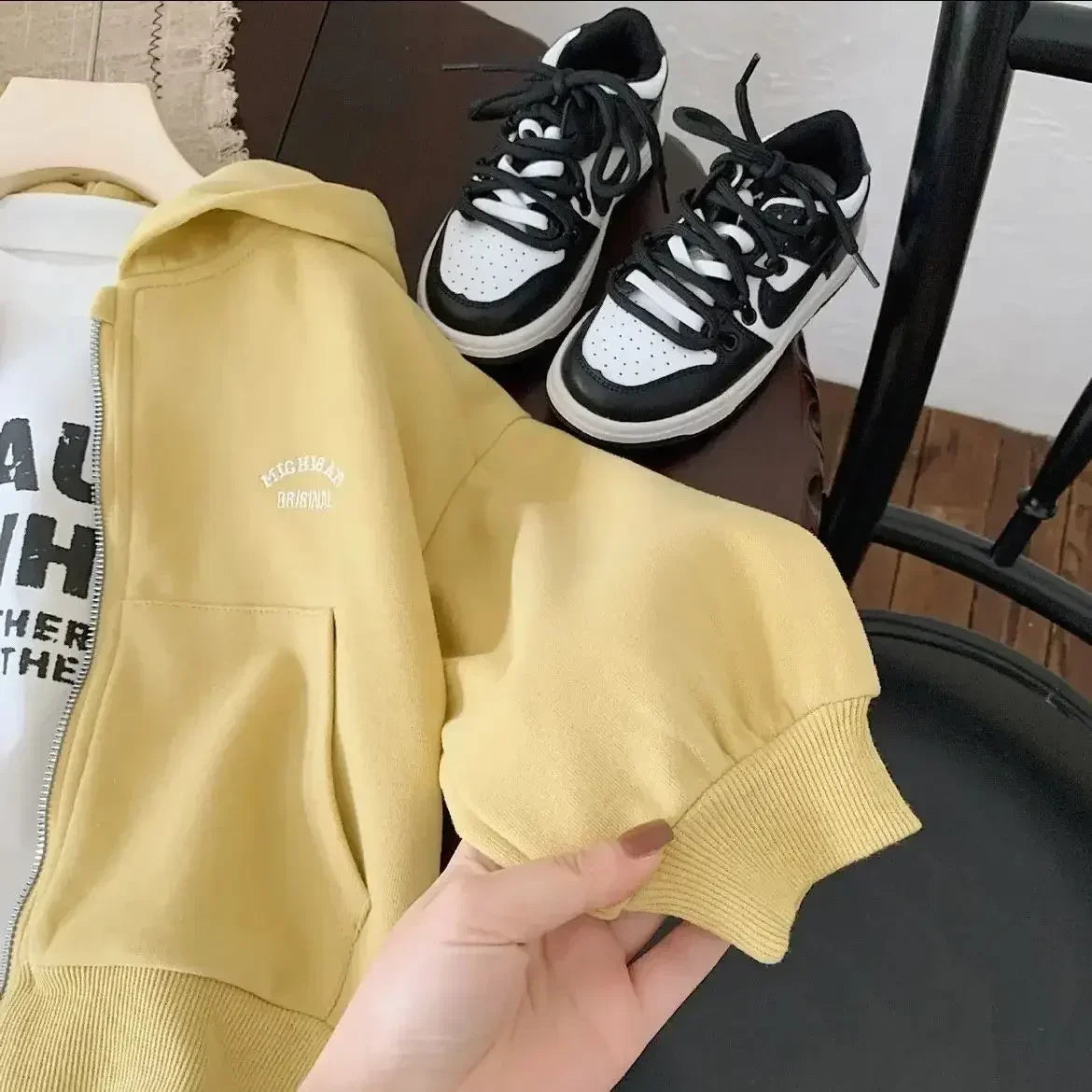 Kids Zip-Up Hoodie and Jogger Pants Set in Yellow or Gray, Two-Piece Casual Outfit with Letter Detail for Boys and Girls, Sizes 90-140cm