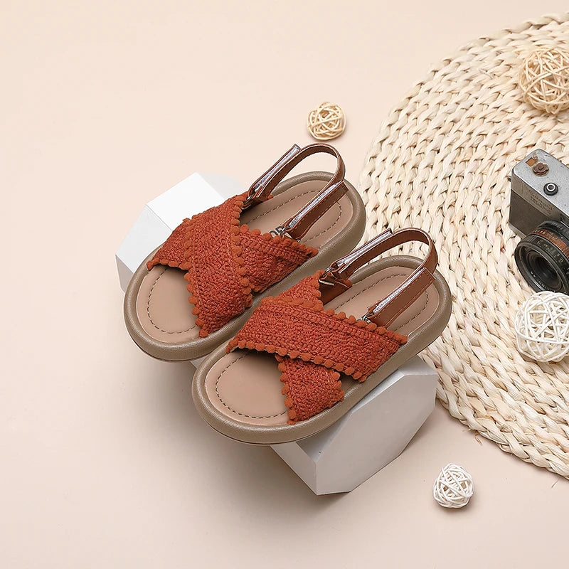 Girls Cross Strap Sandals with Textured Trim and Open Toe Design, Brown or Beige Retro Summer Shoes for Casual Outfits and Vacation Photos