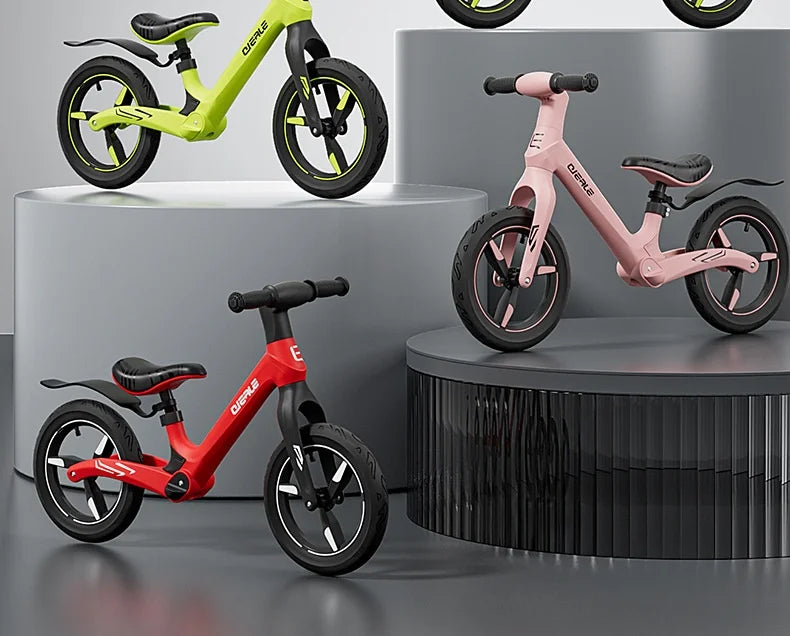 12-Inch Kids Balance Bike Without Pedals, Lightweight Bicycle for Boys and Girls, Black, Pink, Green or Red for Supervised Riding Practice