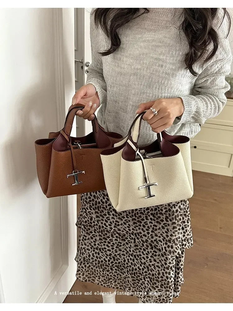 Diaper Tote Bag with Leather-Look Finish, Top Handles and Long Shoulder Strap, Vintage-Style Baby Essentials Handbag for Moms and Everyday Outings