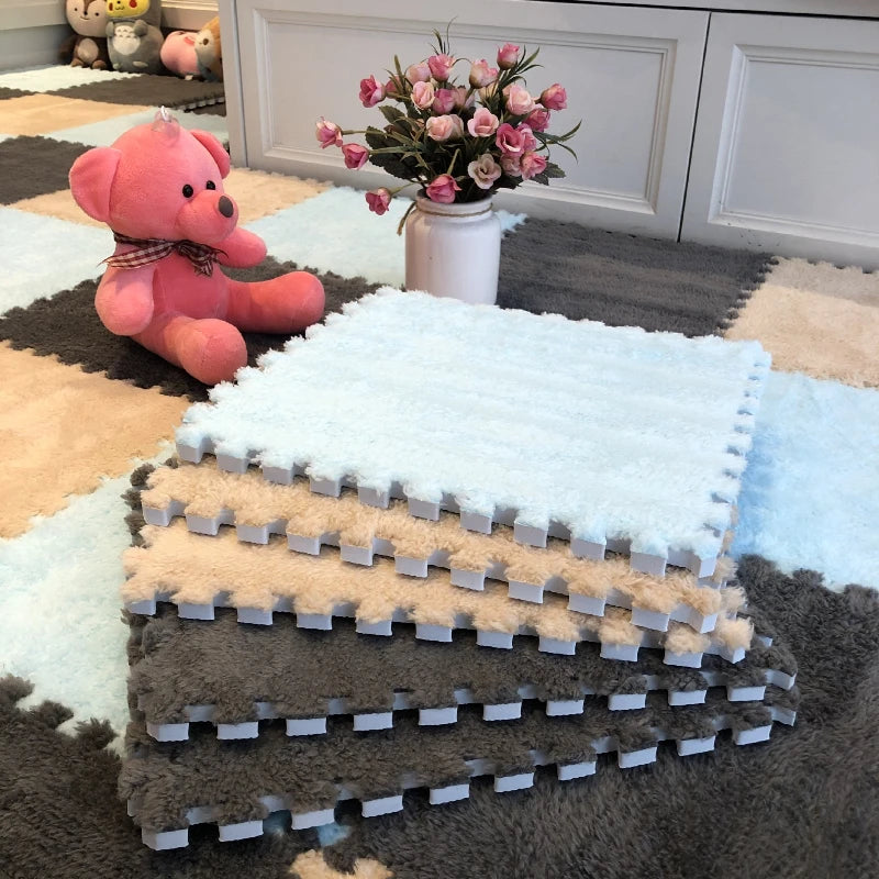 Interlocking Carpet Floor Tiles, Plush 30 cm EVA Foam Puzzle Squares with 1 cm Cushioning for Nursery Corners and Kids Indoor Playrooms