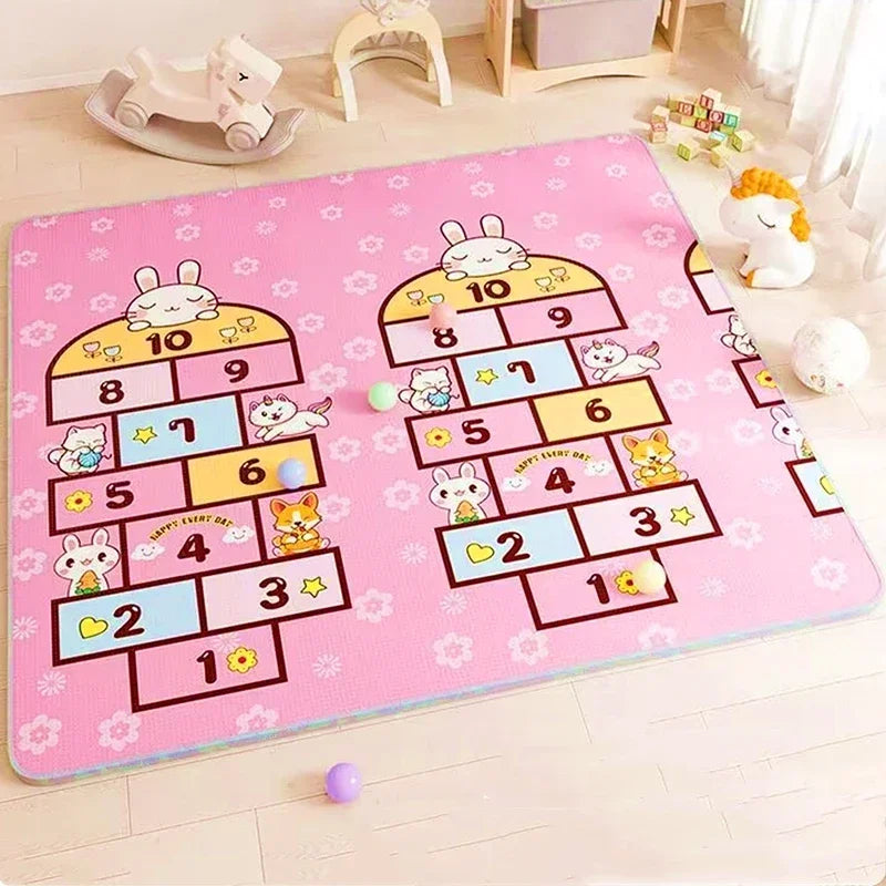 Multi-Size Baby Crawling Play Mat with Double-Sided Illustrated Patterns, Foldable XPE Floor Rug in 0.5 or 1 cm Thickness for Supervised Play