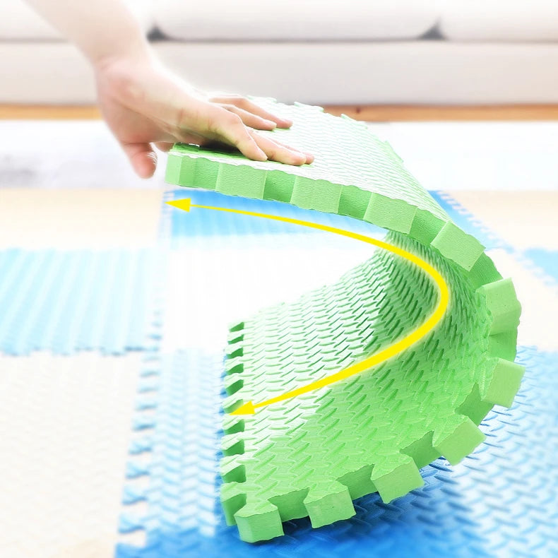 Thick Foam Crawling Mat Tiles, 8-Piece Interlocking Set with 2.5 cm Padding and 30 cm Squares for Nursery Corners and Supervised Baby Floor Play