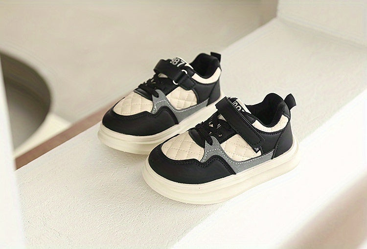Kids Casual Sneakers with Round Toe and Low-Top Design, Cartoon and Bow-Detail Sport-Style Shoes for Toddler and Little Kid Spring Outfits