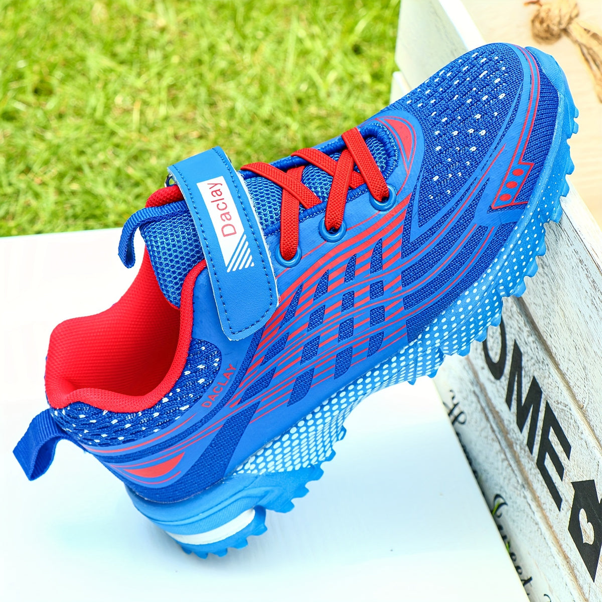 Boys Hook-and-Loop Sneakers in Blue, Breathable Low-Top Sport-Style Shoes with Geometric Pattern for Little Kid and Big Kid Casual Outings