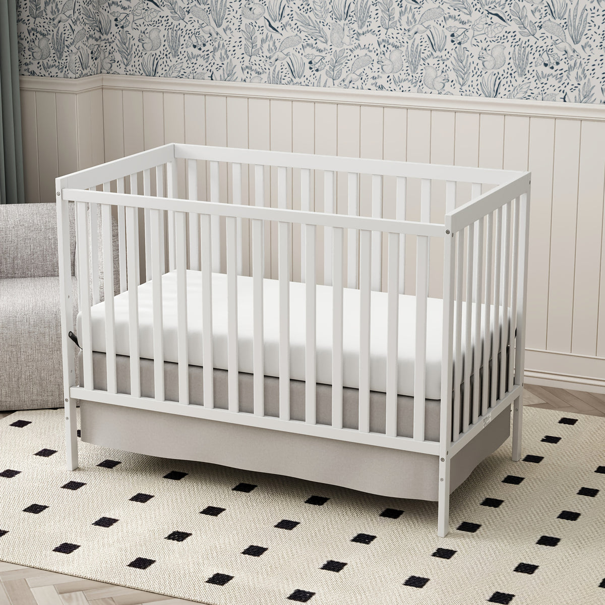 5-in-1 Convertible Crib by Goldzone, New Zealand Pine Wood Baby Crib with 4 Adjustable Mattress Heights, Toddler, Daybed and Full-Bed Options
