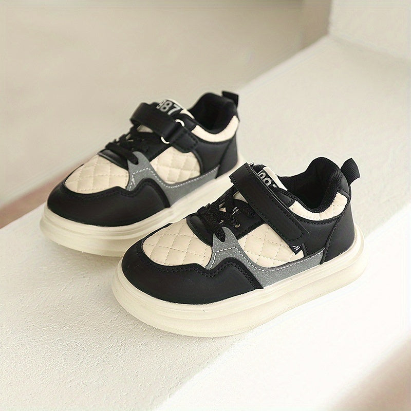 Kids Casual Sneakers with Round Toe and Low-Top Design, Cartoon and Bow-Detail Sport-Style Shoes for Toddler and Little Kid Spring Outfits