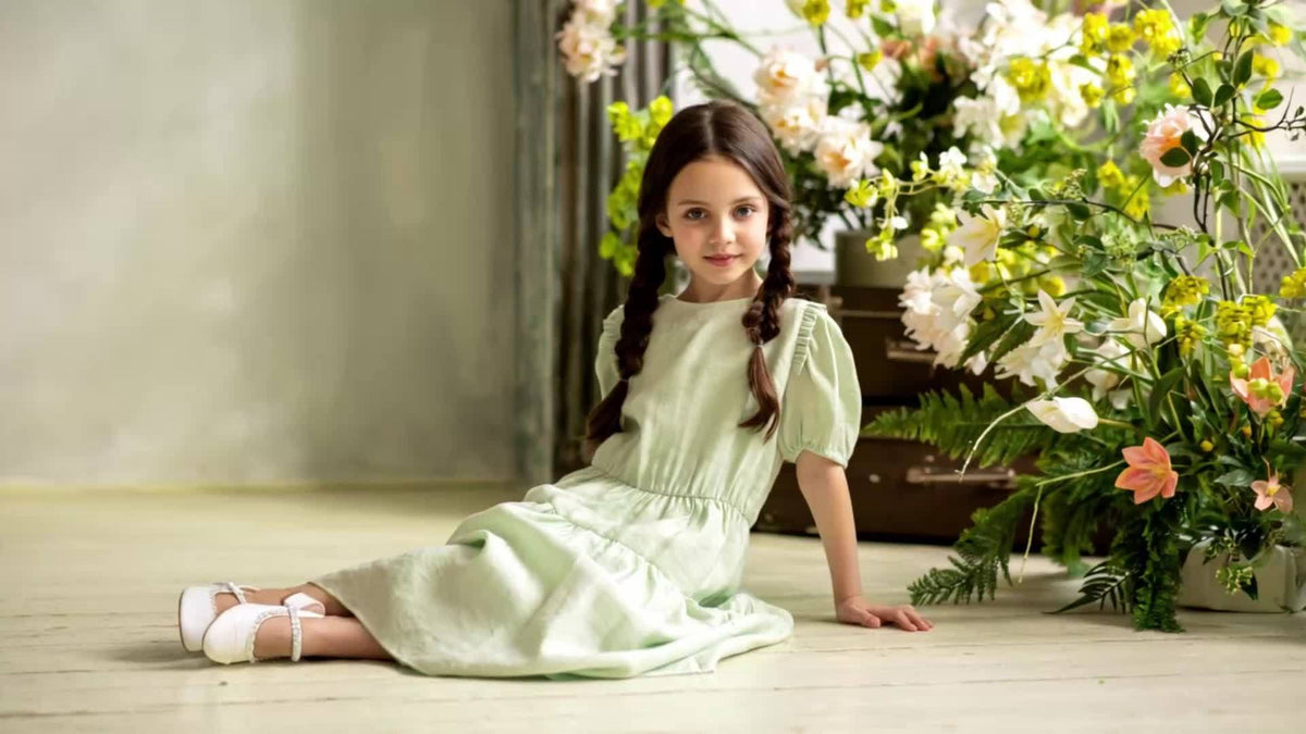 Girls Slingback Party Heels with Round Toe, Dress Shoes for Little and Big Kids for Weddings, Flower Girl Outfits and Princess-Inspired Occasions