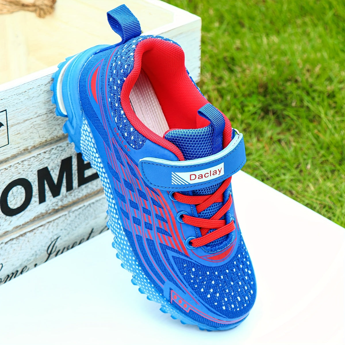 Boys Hook-and-Loop Sneakers in Blue, Breathable Low-Top Sport-Style Shoes with Geometric Pattern for Little Kid and Big Kid Casual Outings